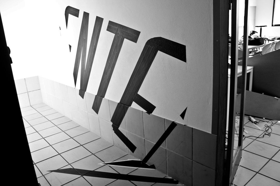 ESAD open week 2010 tipografia instalação installation enter hugo moura xesta studio