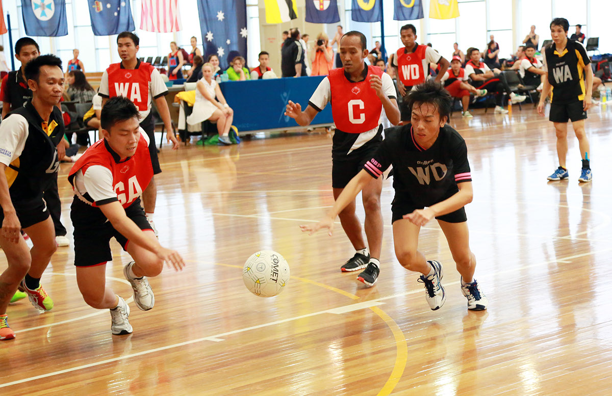sports action photos netball fast