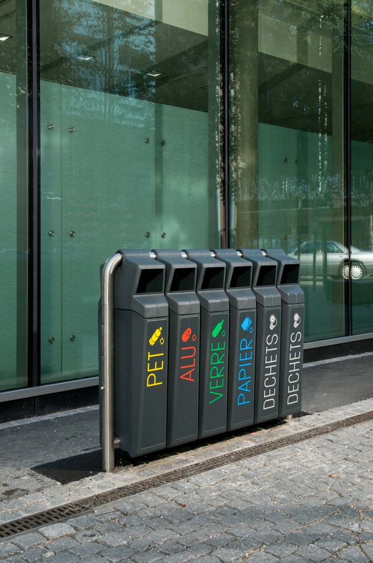 Dusbin Bin  poubelle  recyclable  plastique  plastic  fonctional