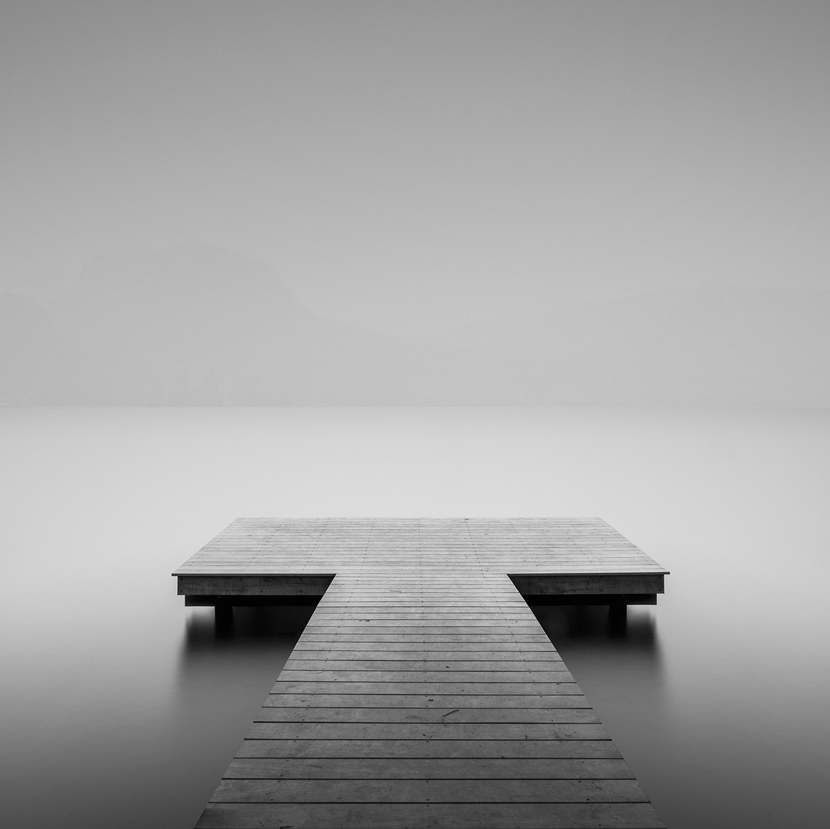 black and white fine art waterscapes mood long exposure lake fog