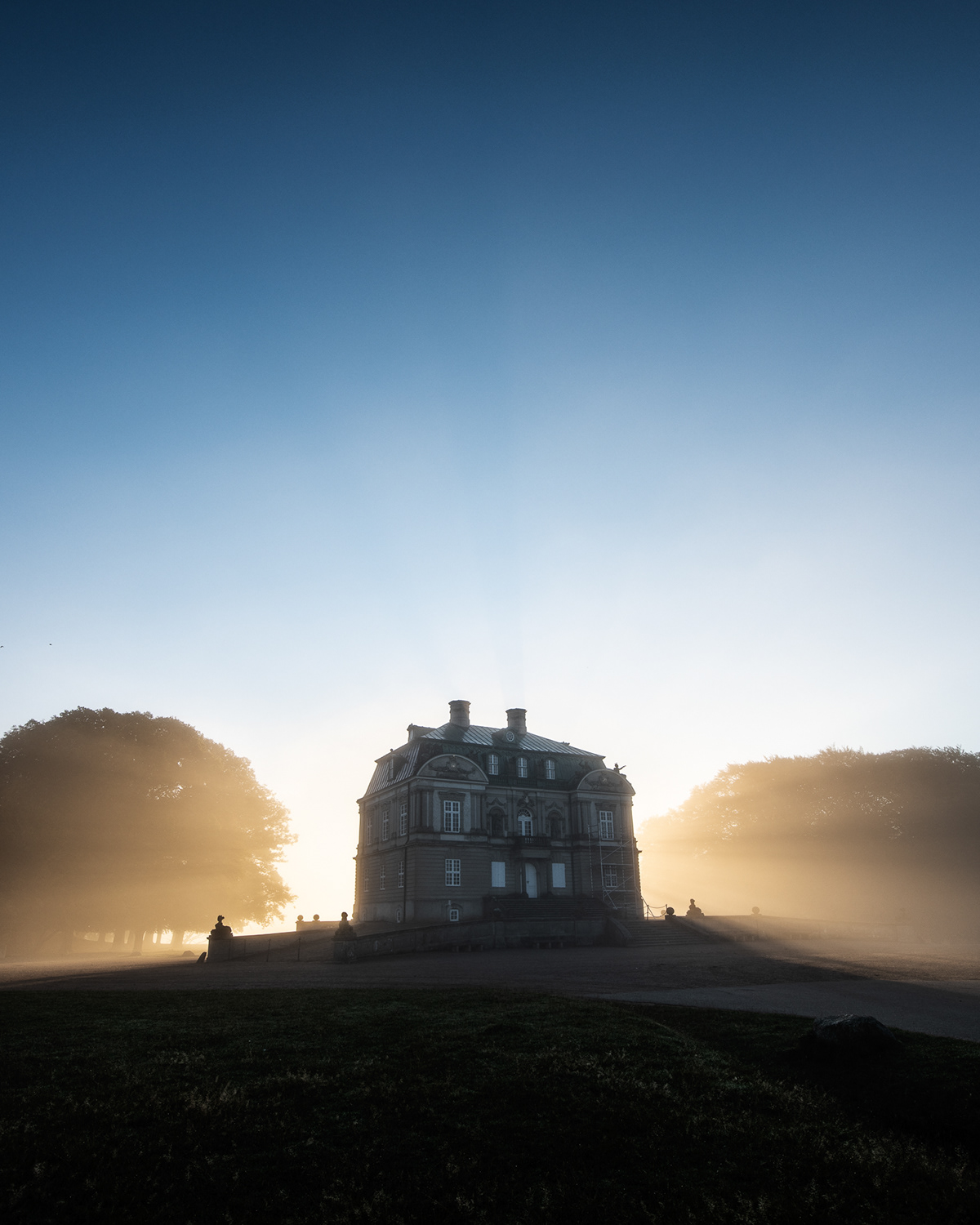 The Hermitage /Eremitageslottet one early morning in October - photo Martin Kaufmann