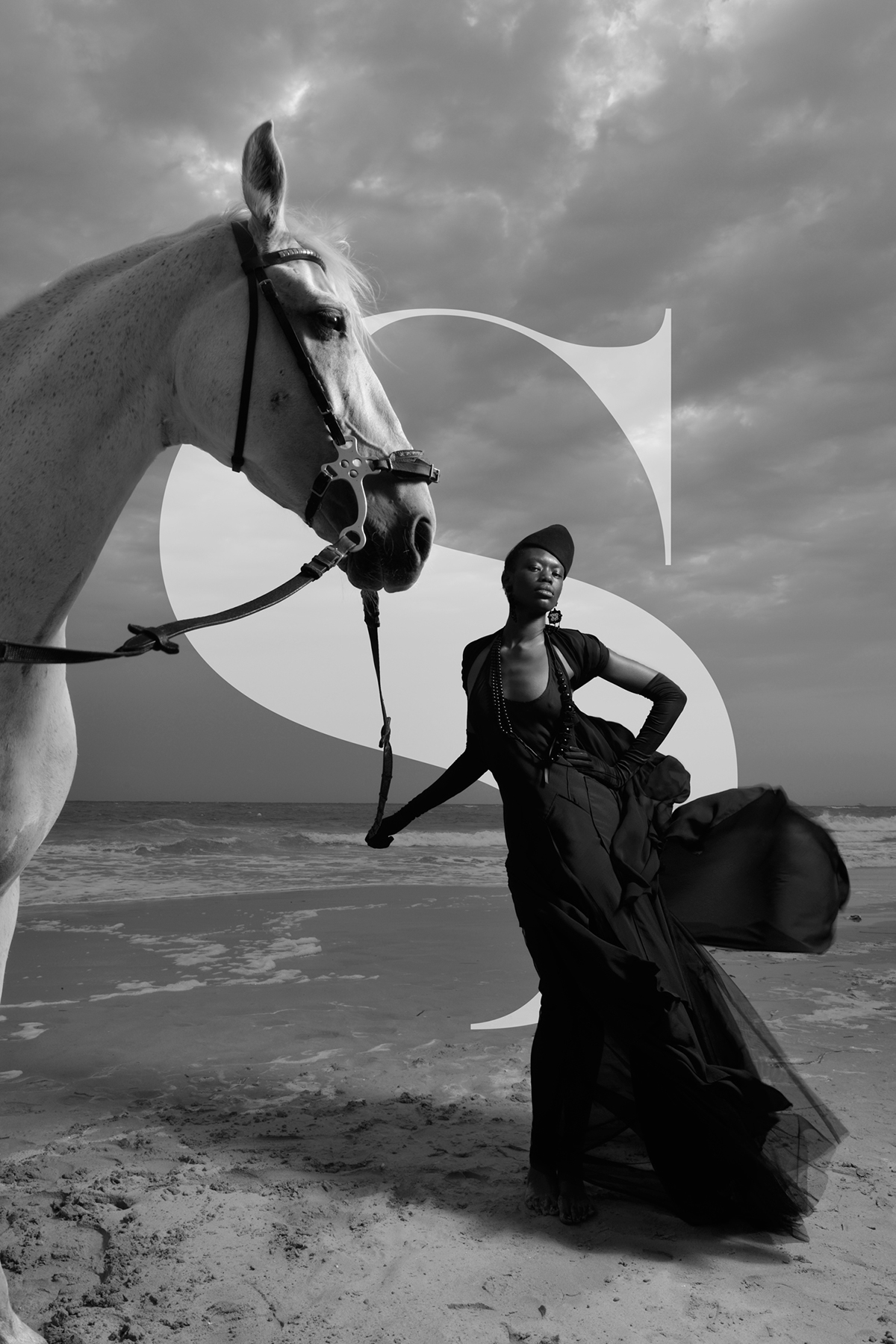 tras  fashion Collection Petra feher handmade Style black White top hungarian fashion design designer Classic
