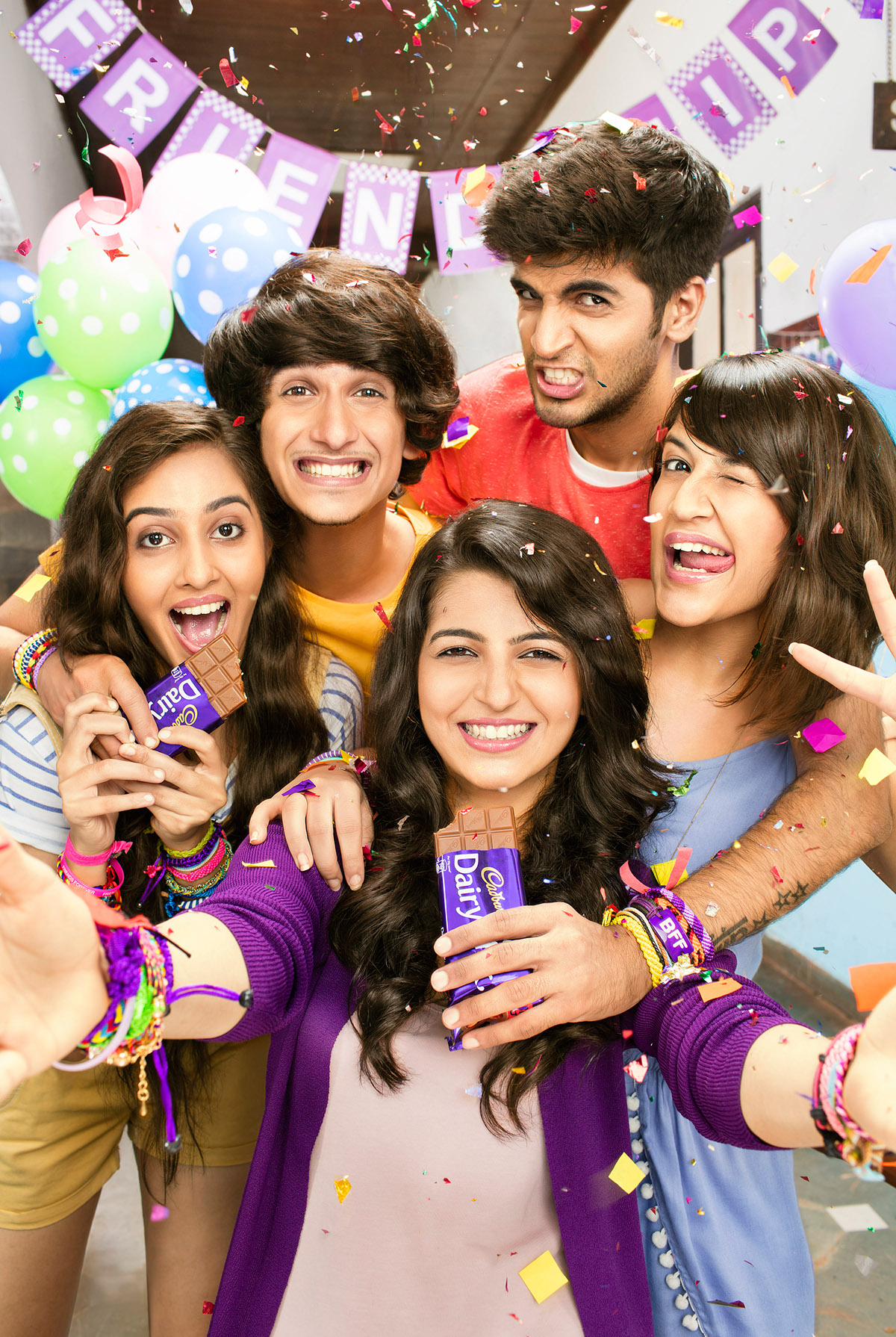 lifestyle friends selfie Cadbury India Fun Uber ogilvy dairy milk photographer