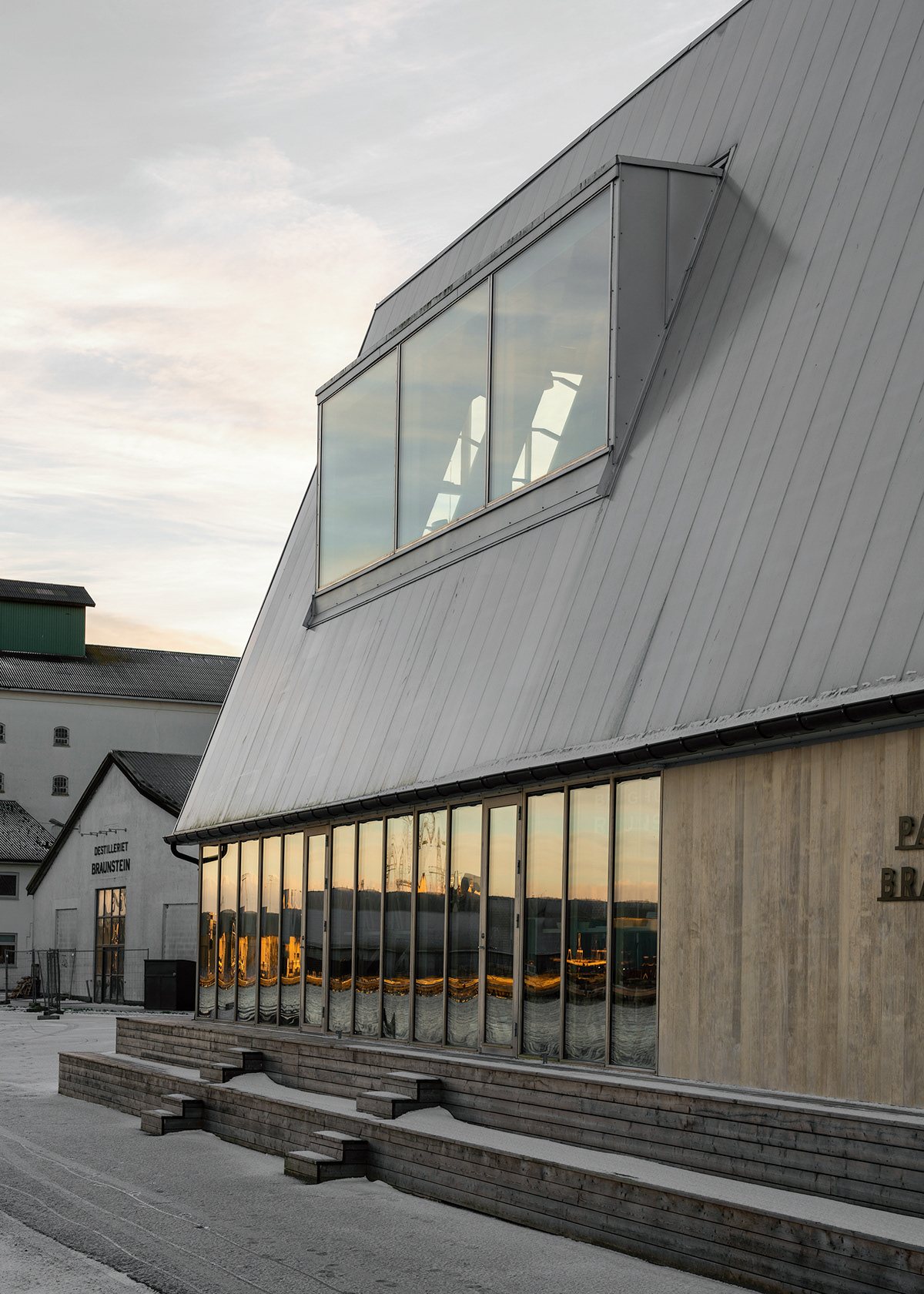 adept architects architecture Braunstein denmark Køge minimal nordic pakhuset wood