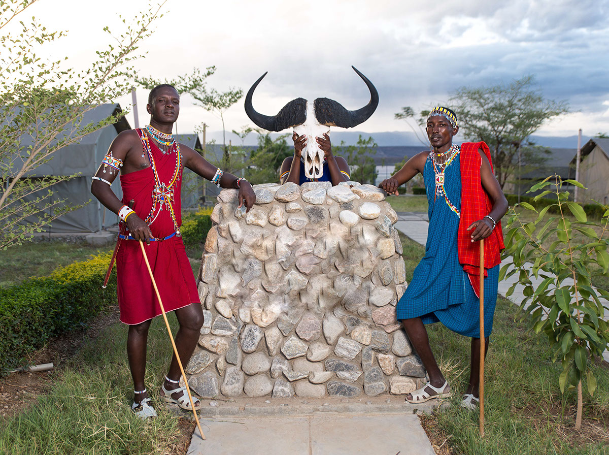 Maasai warriors tourism kenya guides DANCE   jump Advertising  rich allela