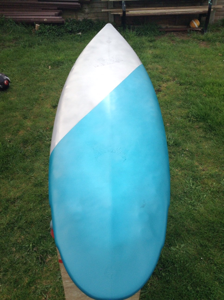 art surfing surfboard Posca pens paint spray paint skull