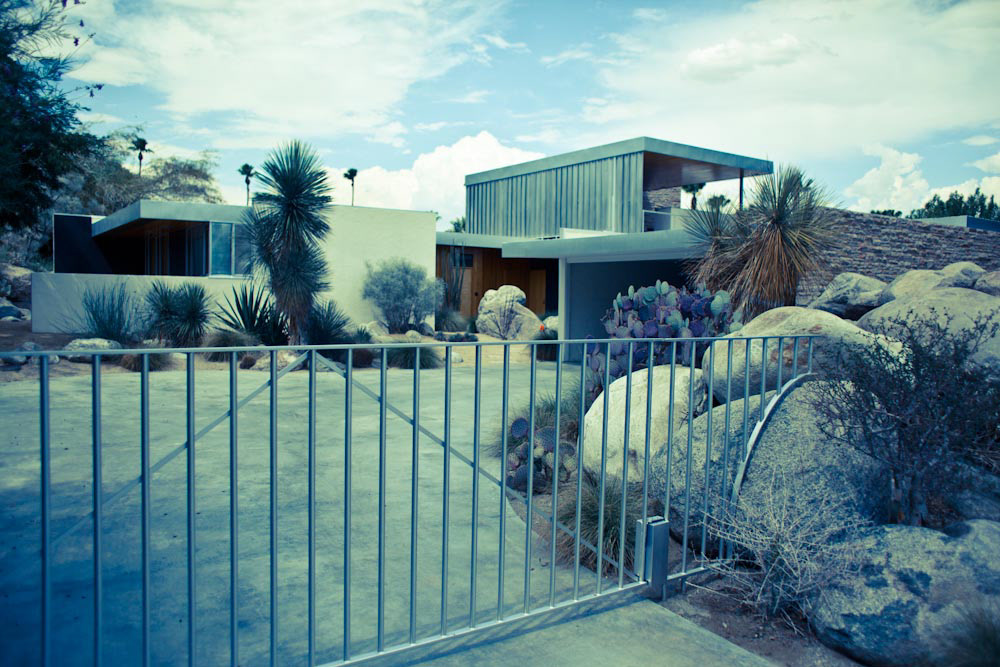 Palm Springs modernism Optimism frey williams desert neutra kaufman Sinatra edris