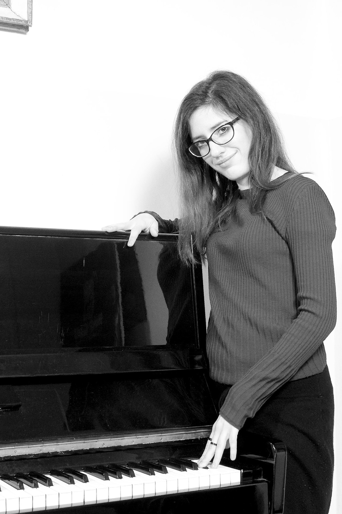 portrait Piano Pianist woman