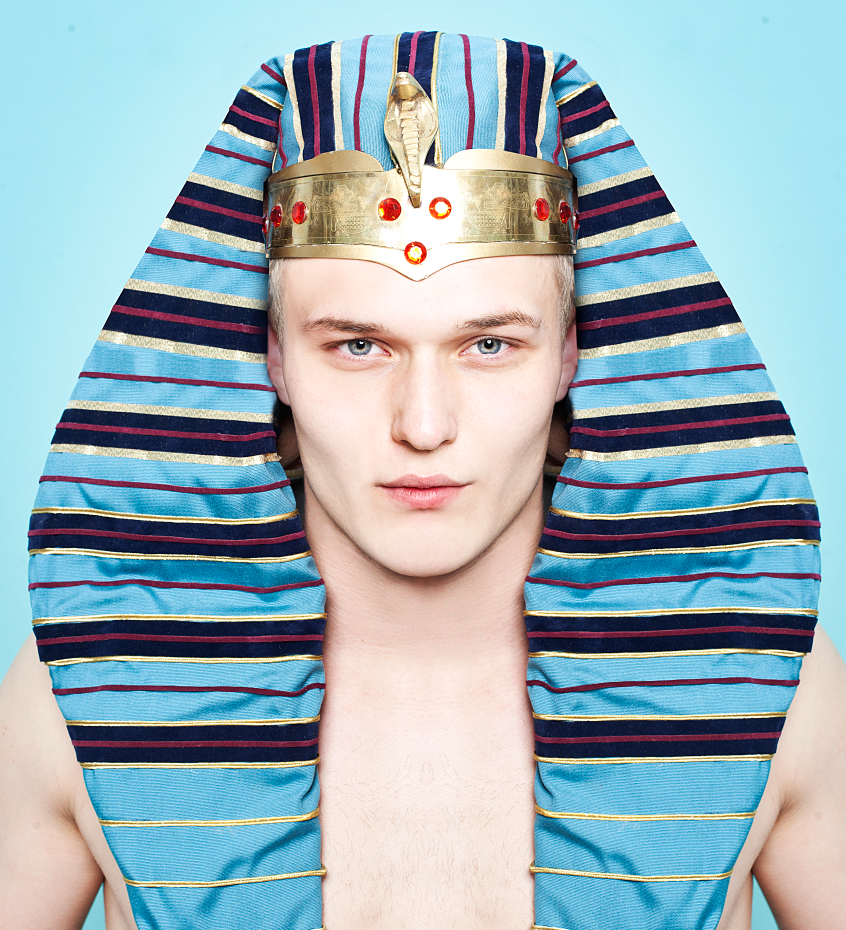 egypcian faraon Judas clonation gay boy Twink boys hug Love