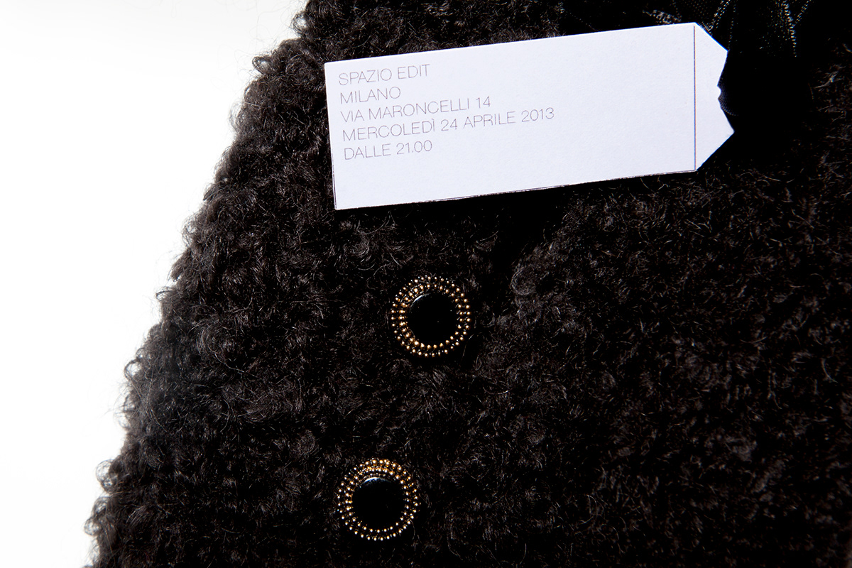 chanel little black jacket giacca Nero button boucle wool Lana karl lagerfeld party revisited