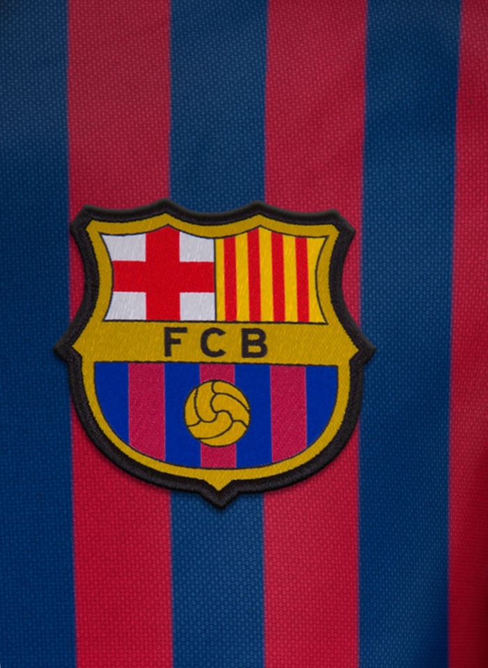 barcelona jersey logo