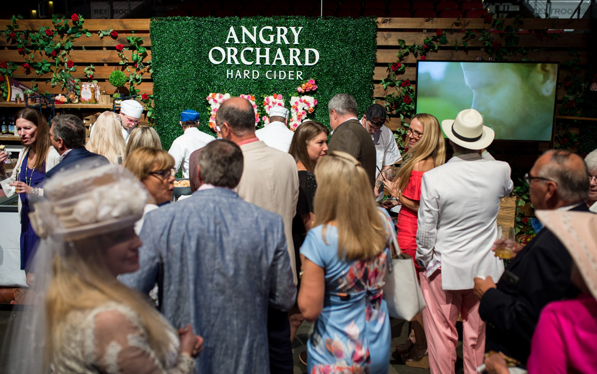 Kentucky Derby Angry Orchard rose alcohol food and beverage f & b Event Design experiential marketing Sponsorship Horse racing