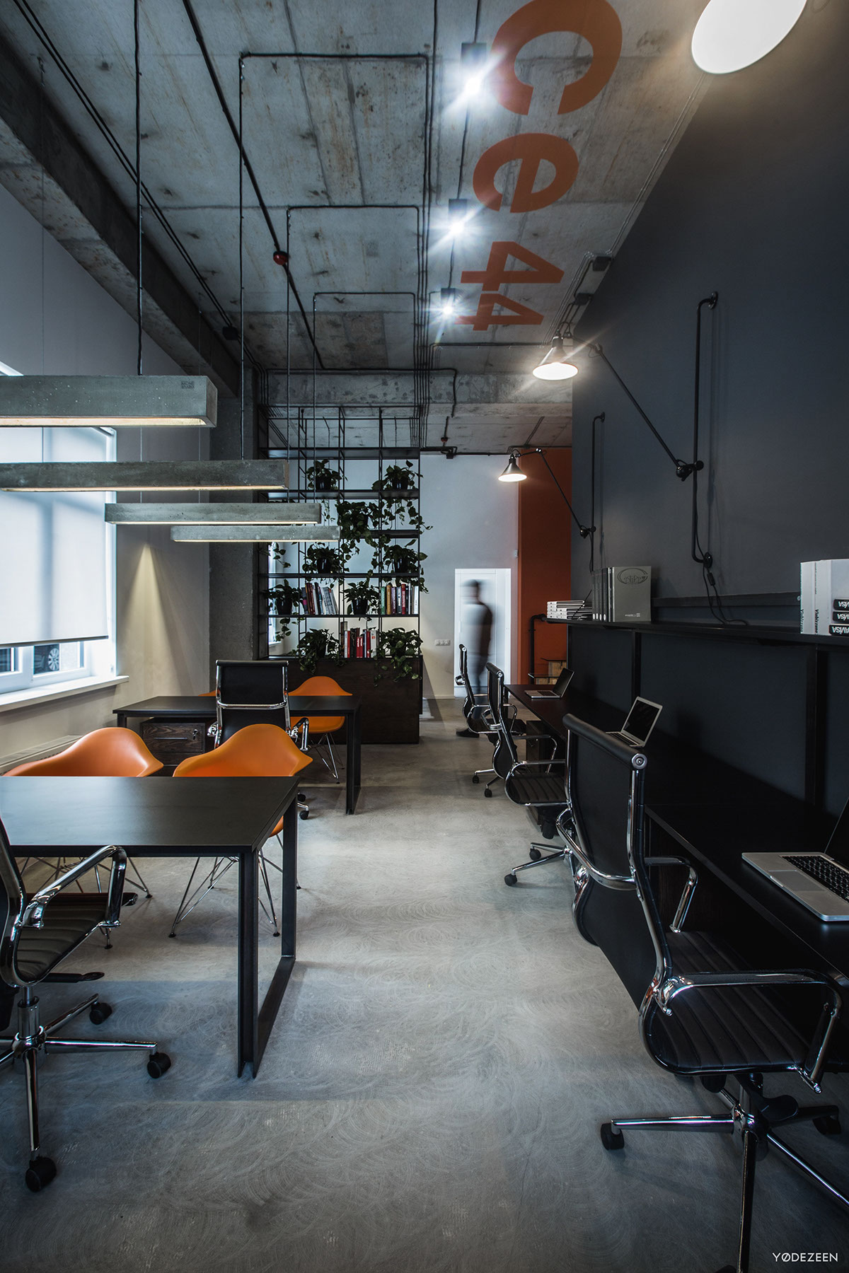 Interior design yodezeen LOFT Office industrial ufficio moderno