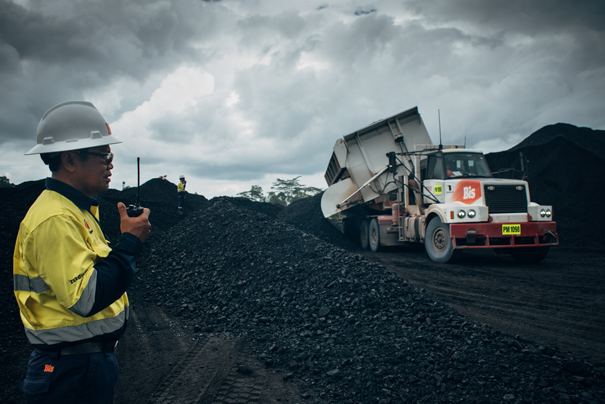 Photography  photojournalism  corporatephotography Mining energy Kalimantan Borneo indonesia Documentary  Truck