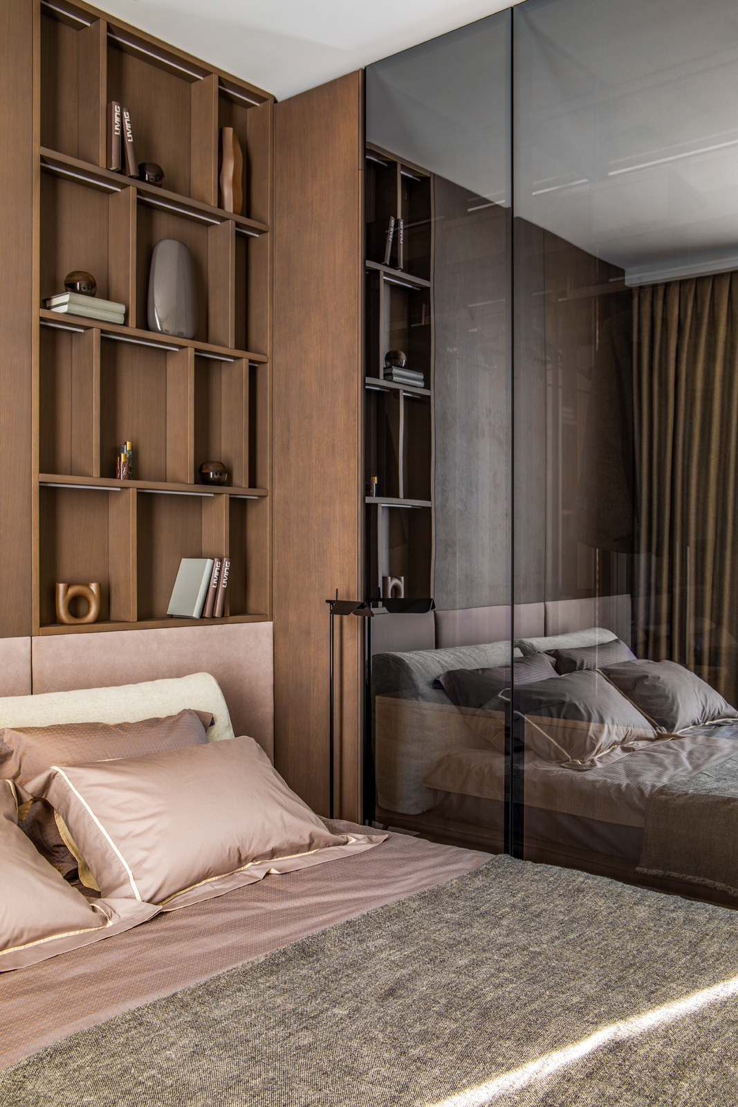гостиная   диван дизайн интерьера дизайнер интерьера зеркало керамогранит кухня мрамор прихожая Санузел