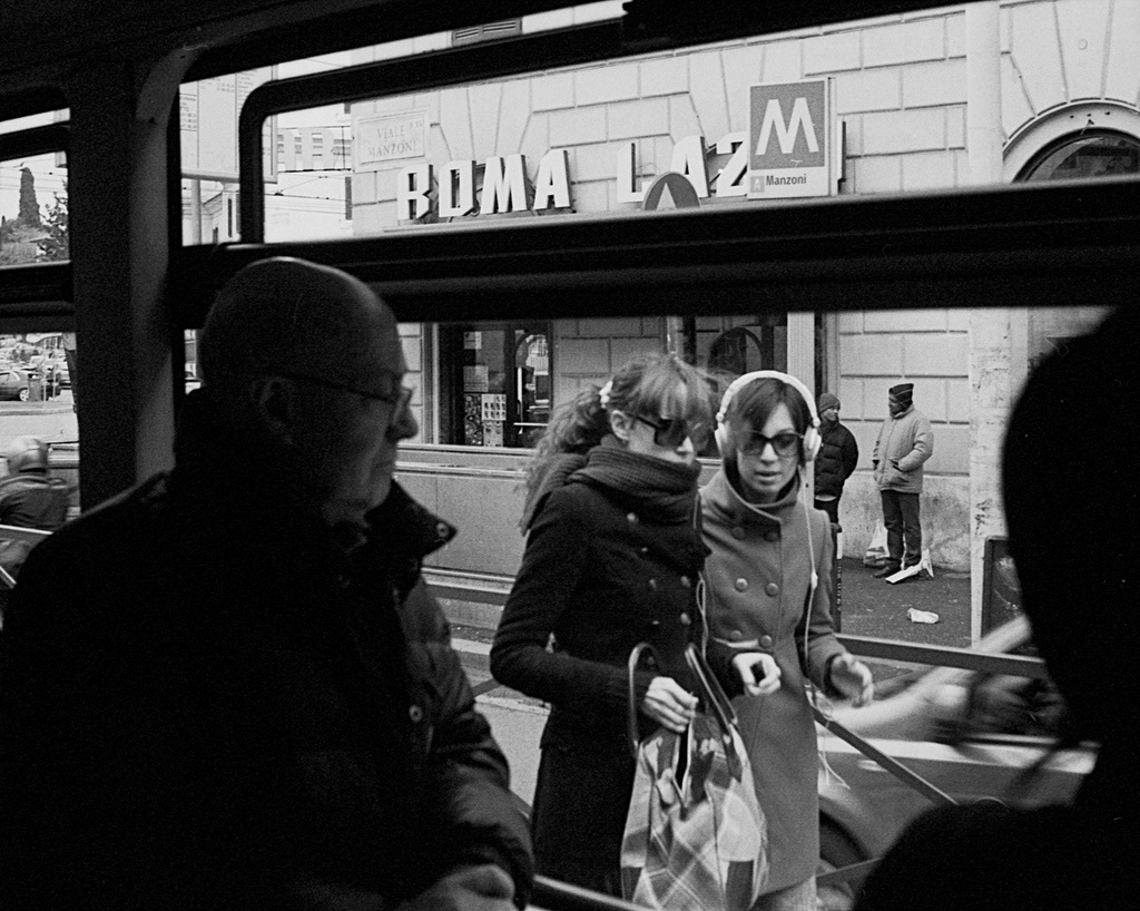 street candid portraits streetphotography life shot film digital analog black and white bn bw photo