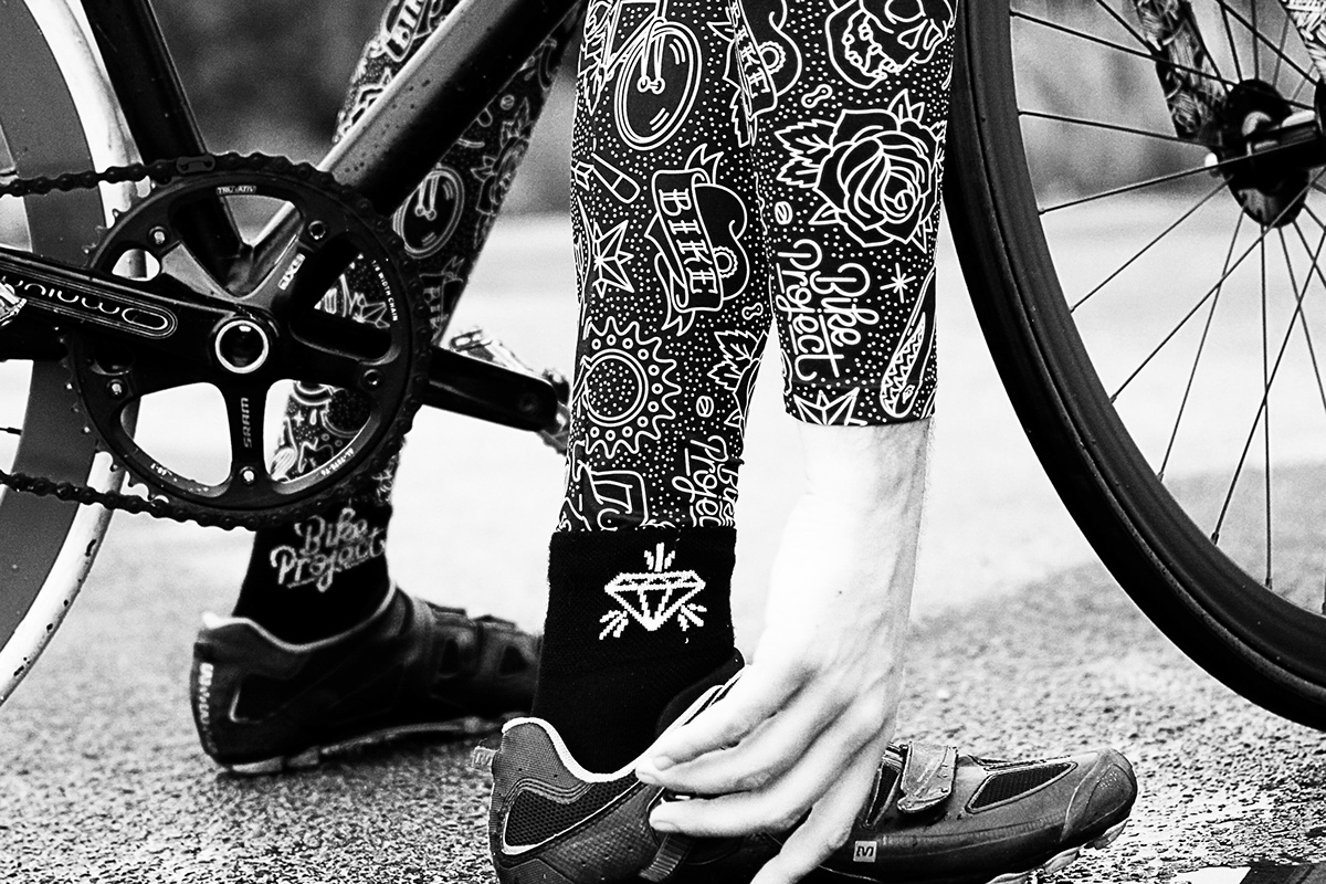 identity Bicycle fixie tattoo oldschool black White dots Bike Gear pattern Cycling singlespeed Custom antwerp