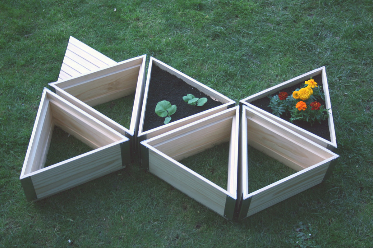 Outdoor modular garden vege garden seating