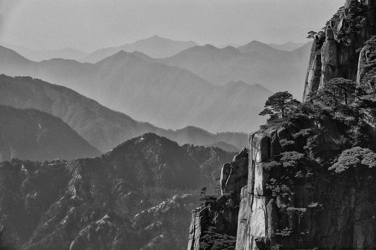 yellow mountains Huangshan china Sea of clouds mountains