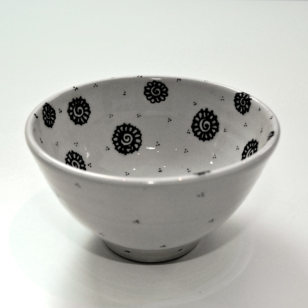 bowls henna humnamustafa diyastudio hennacraft craft art Patterns lace black White magpie shop online etsy