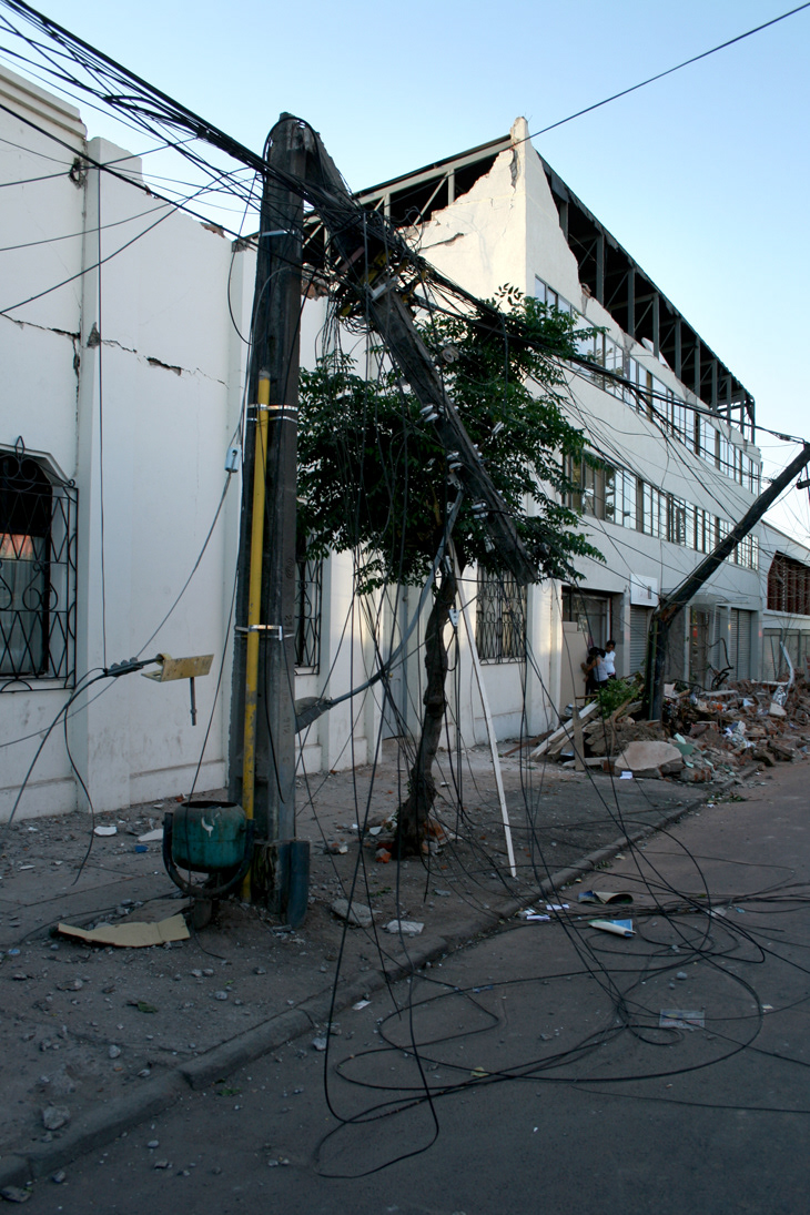 terremoto chile earthquake tremblement de terre reporter Catastrofe Chili earthquake