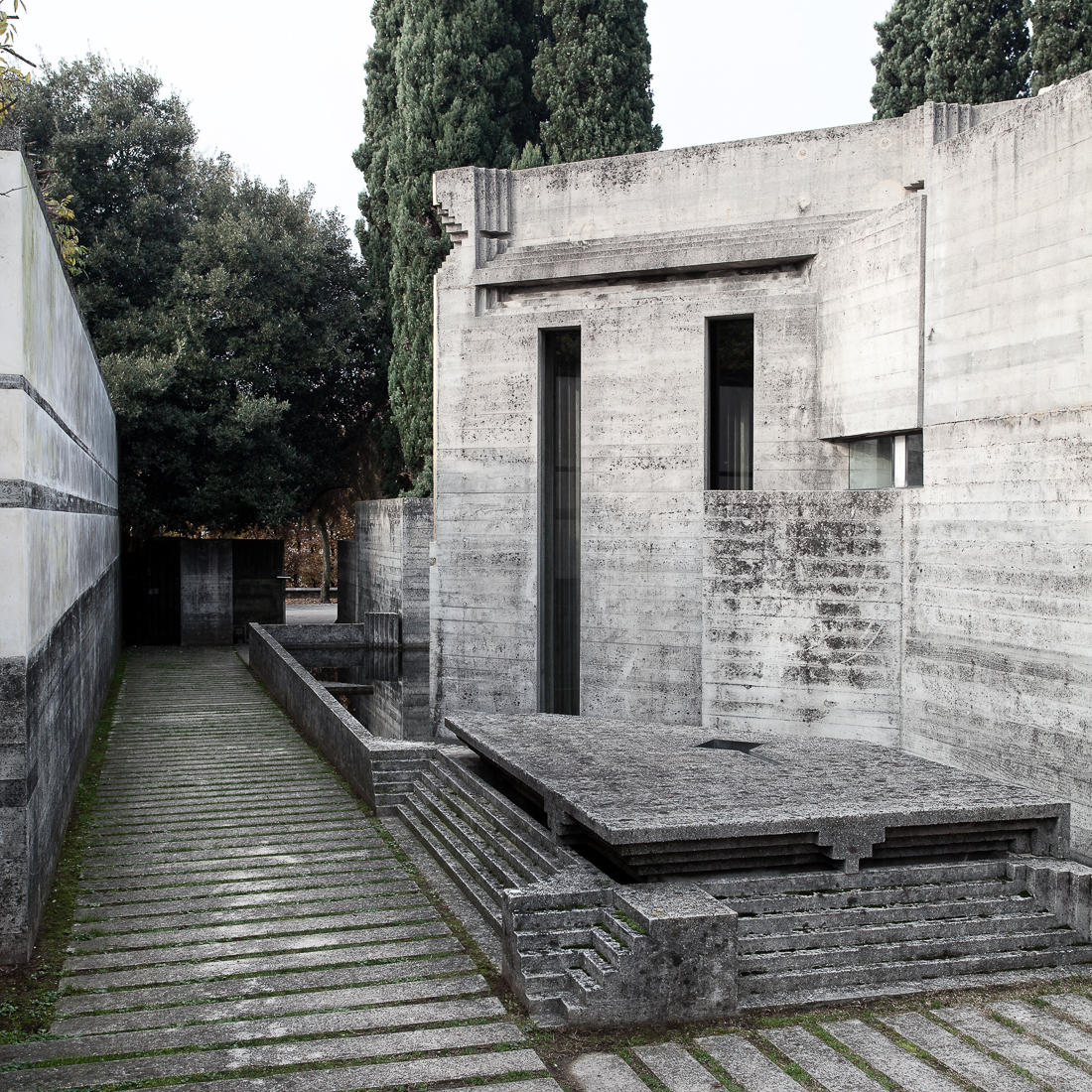 carlo scarpa Carlo scarpa tomba Brion cemetery veneto Italy italia San Vito D'Altivole architettura
