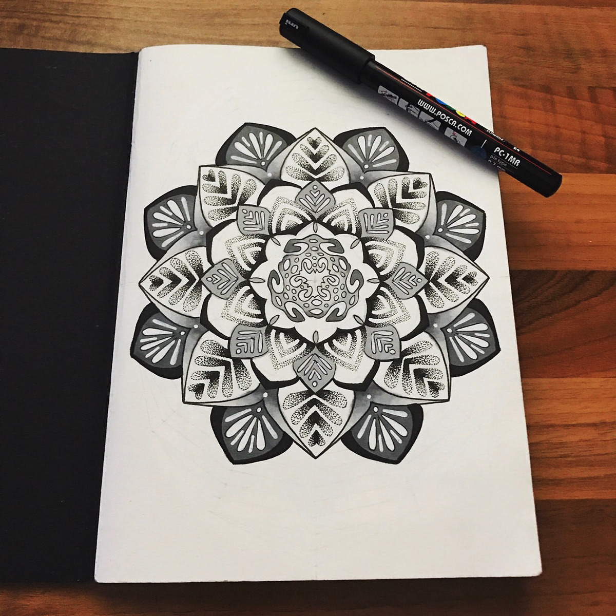 art artwork design dotwork Mandala Mandalas tattoo tattoo flash pattern Drawing 