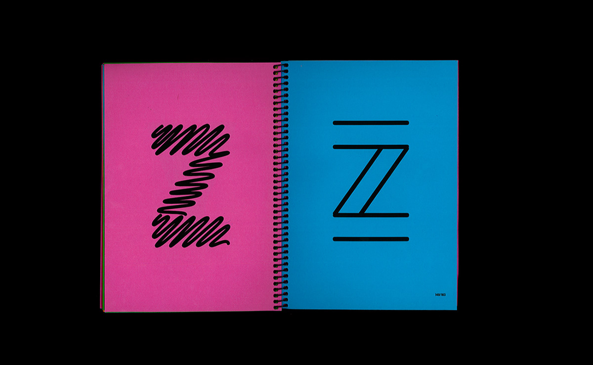 Typeface specimen typography   type tipografia font family binding Booklet