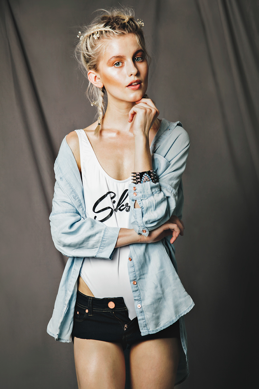 Denim shoot editorial magazine kit magazine Select Model Management girl model face fresh mood grey Style styling 