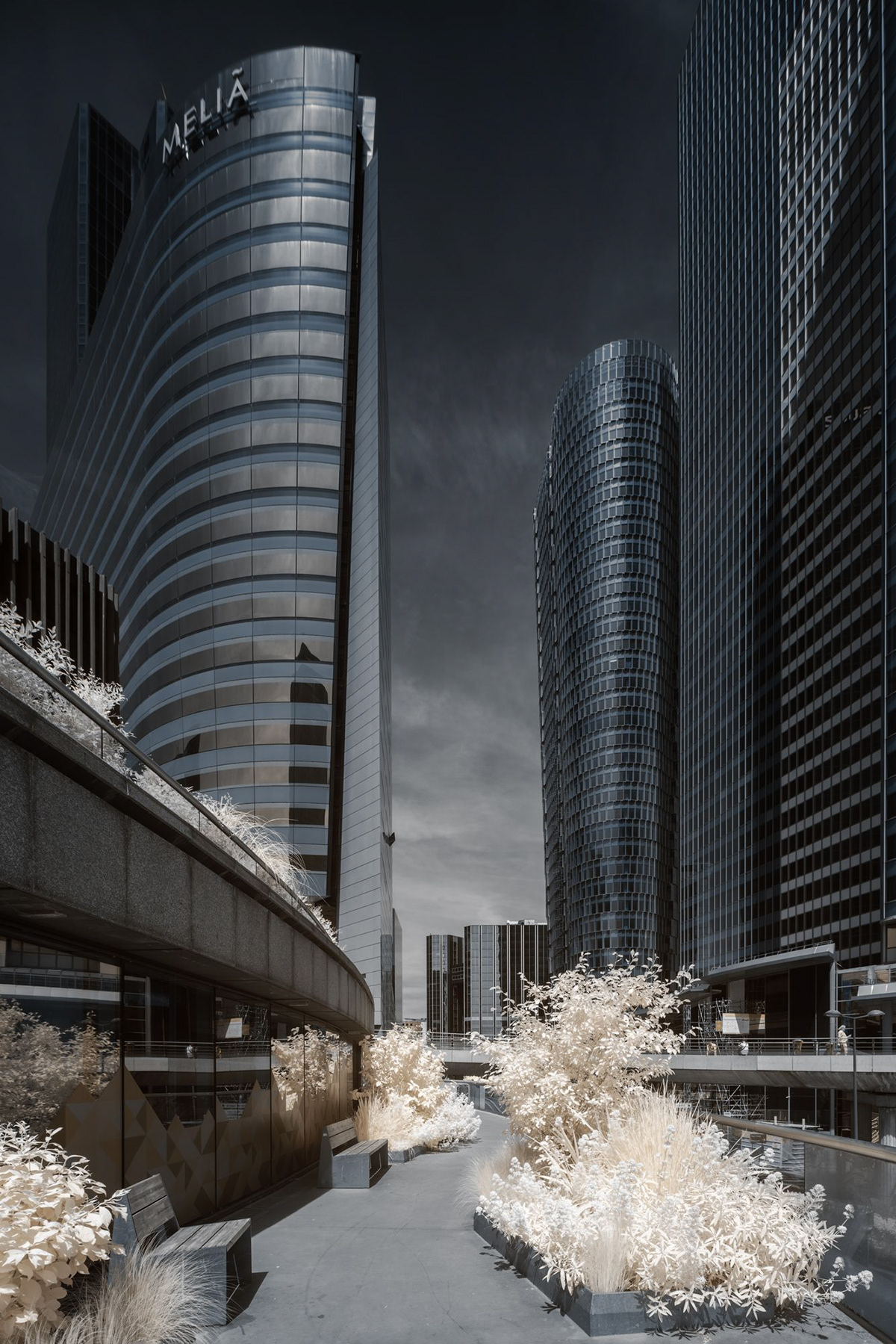 architecture Architecture Photography building france infrared infrared photography La Défense Nature Photography  Urban