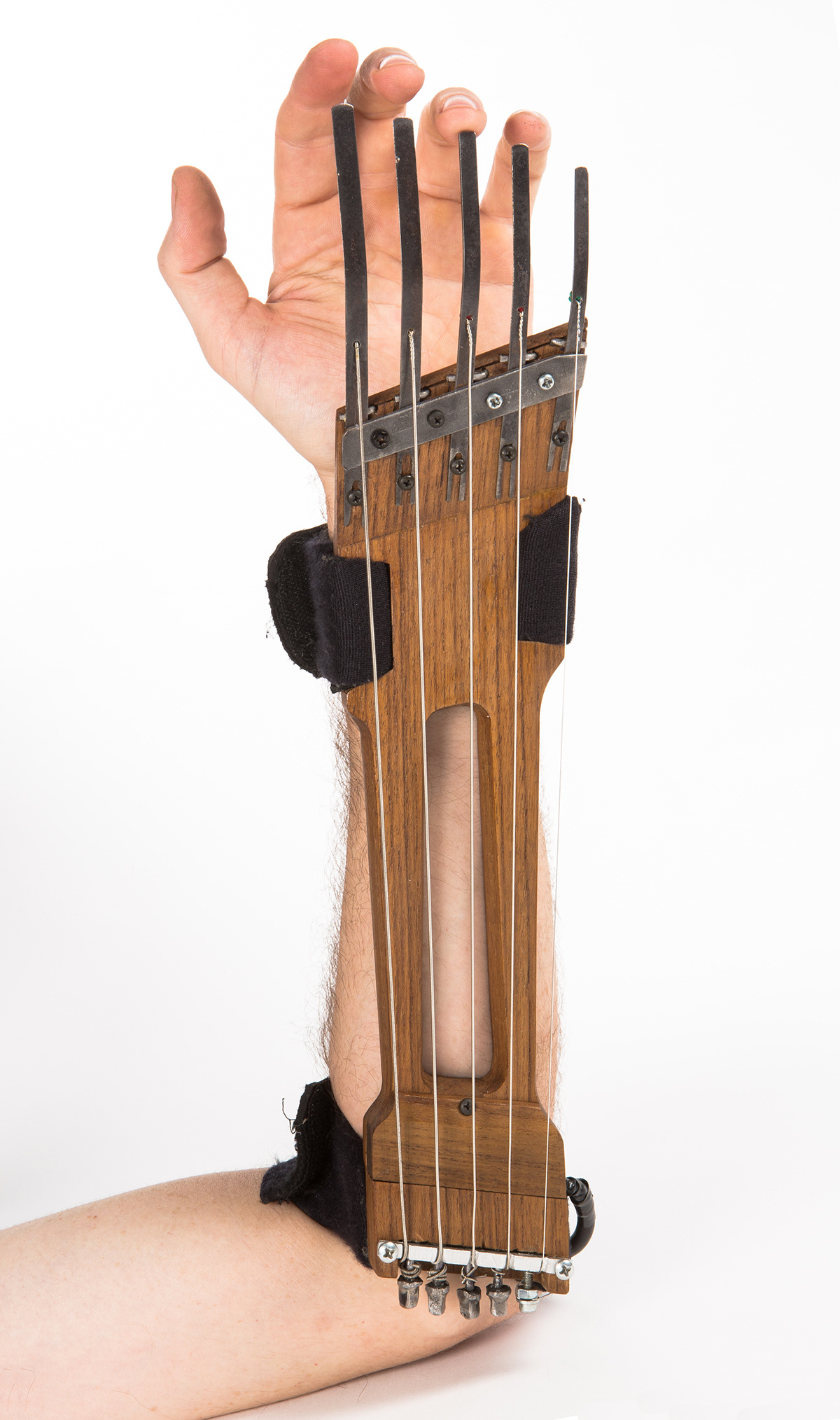 Musical Instrument  design  string  arm  kalimba Wearable body experimental