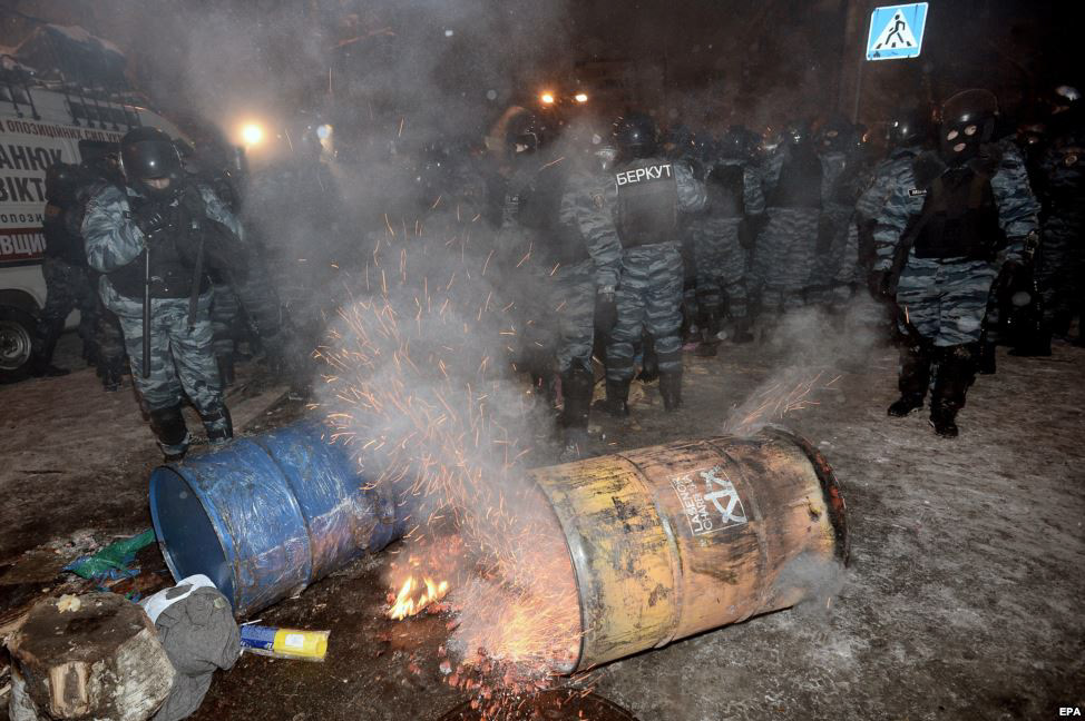 riot ukrainianriot resintoys toys artfigure patientno.6