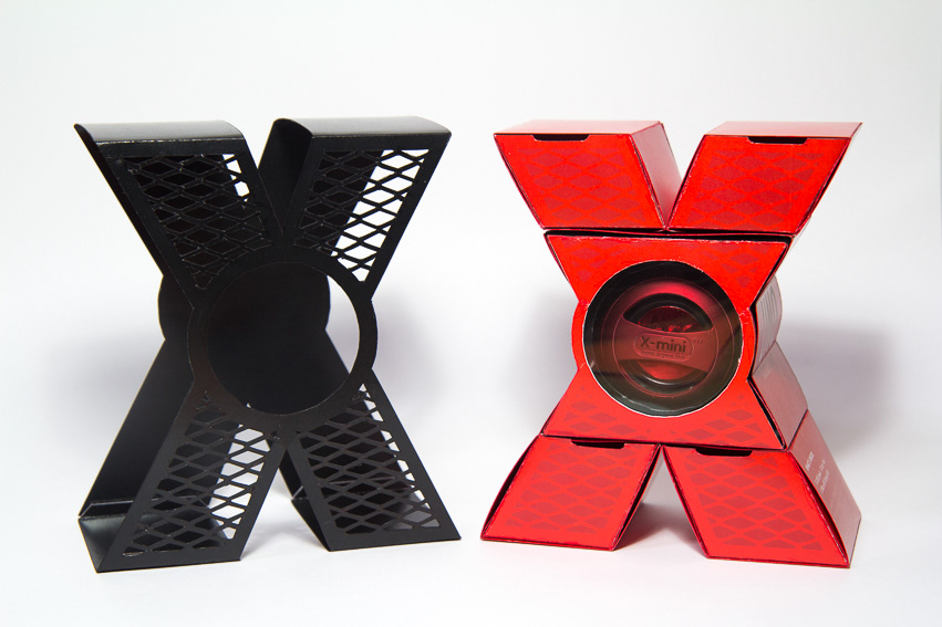 x-mini speaker Structural extreme sports black capsule