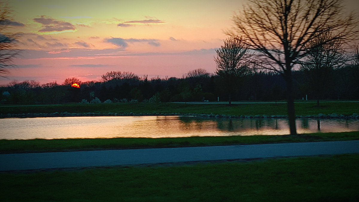 sunset Sun pond water reflection DUSK iowa