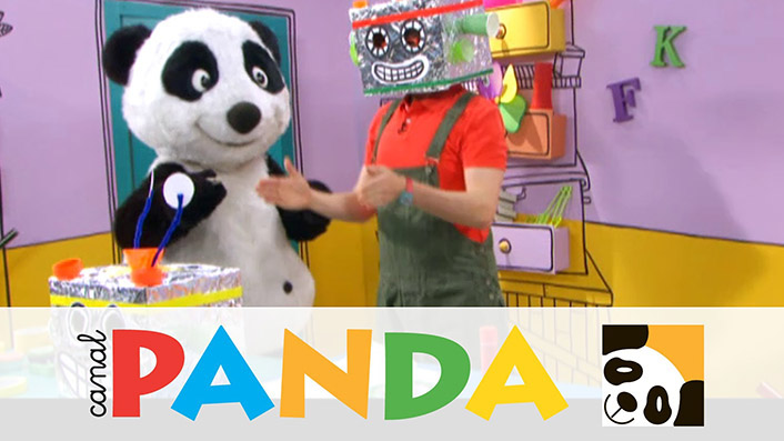 tv kids ninños infantil broadcast design brand motion moco apps abraham vivas Panda  logo diseño