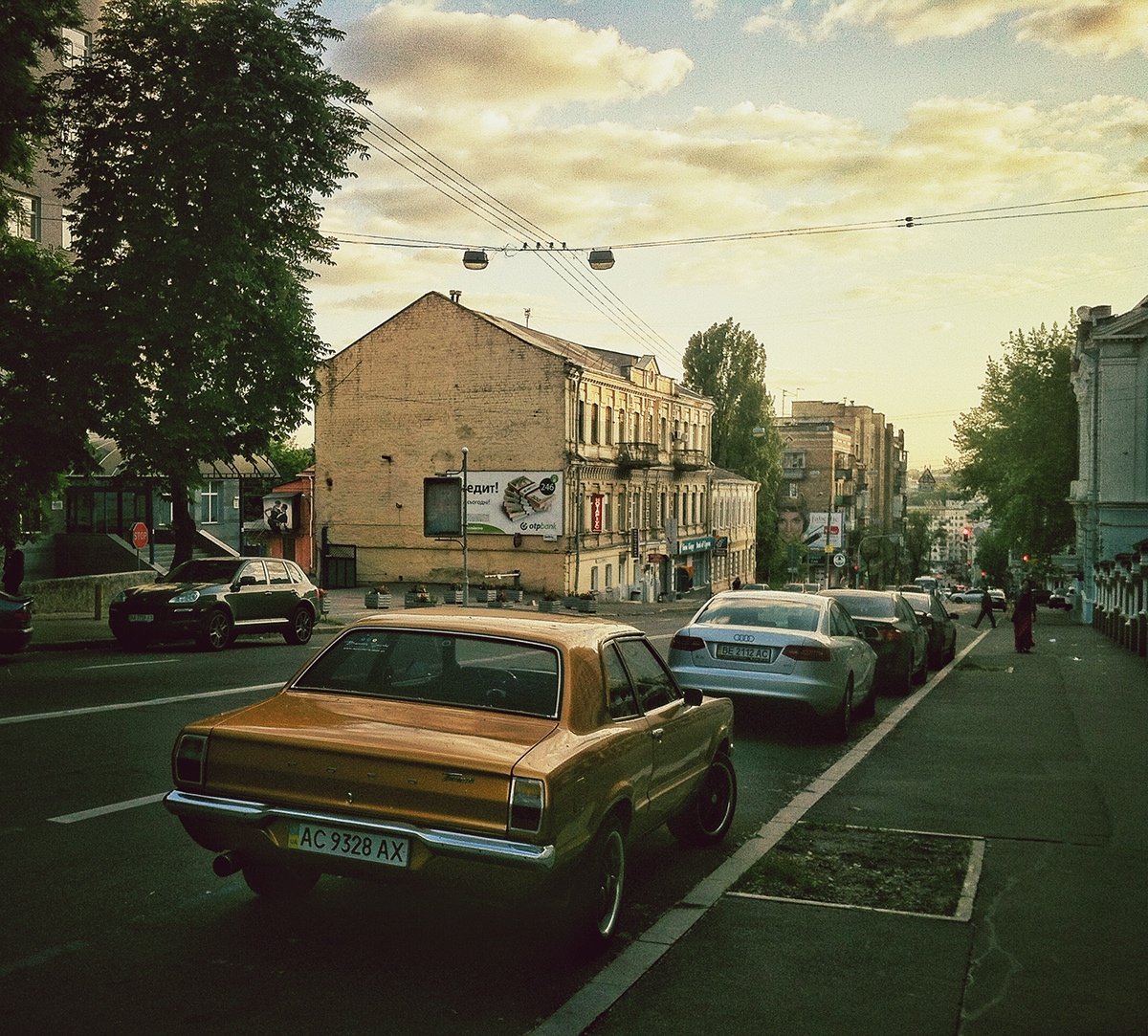 city  town  kiev  Ukraine grocap iphone iPhoneography iphonephotography Street streetphotography Kyiv streets Urban environment  urbanization