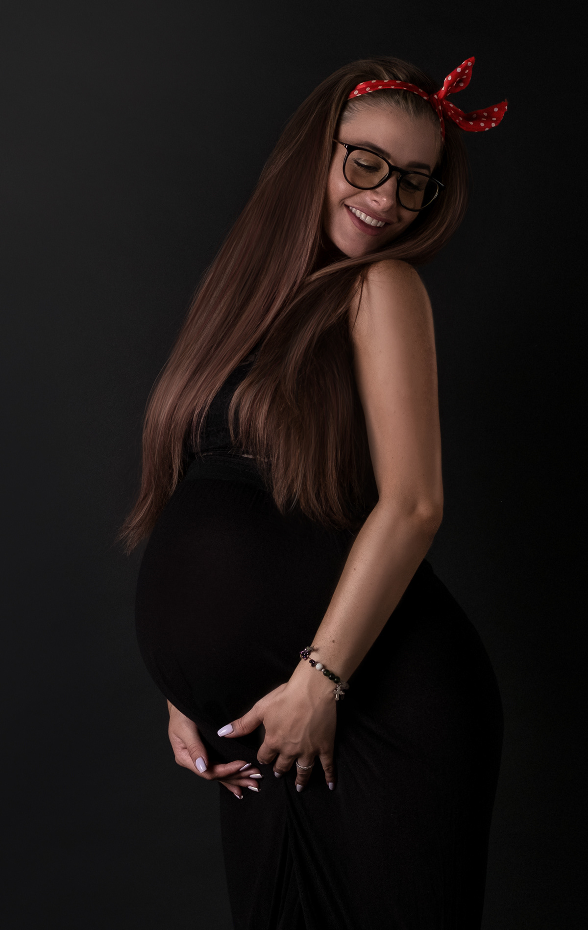 family maternity pregnancy photography pregnant voightlander woman xpro1 fujifilm photoshoot pregnant woman