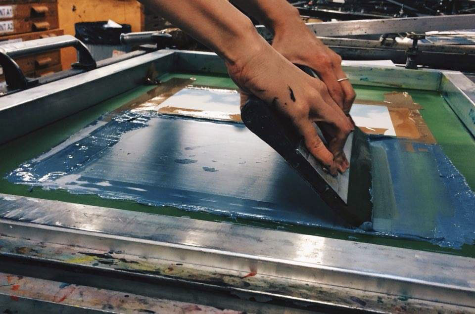 hands silkscreen printmaking bathtub Drowning calm Chaotic HoldingHands