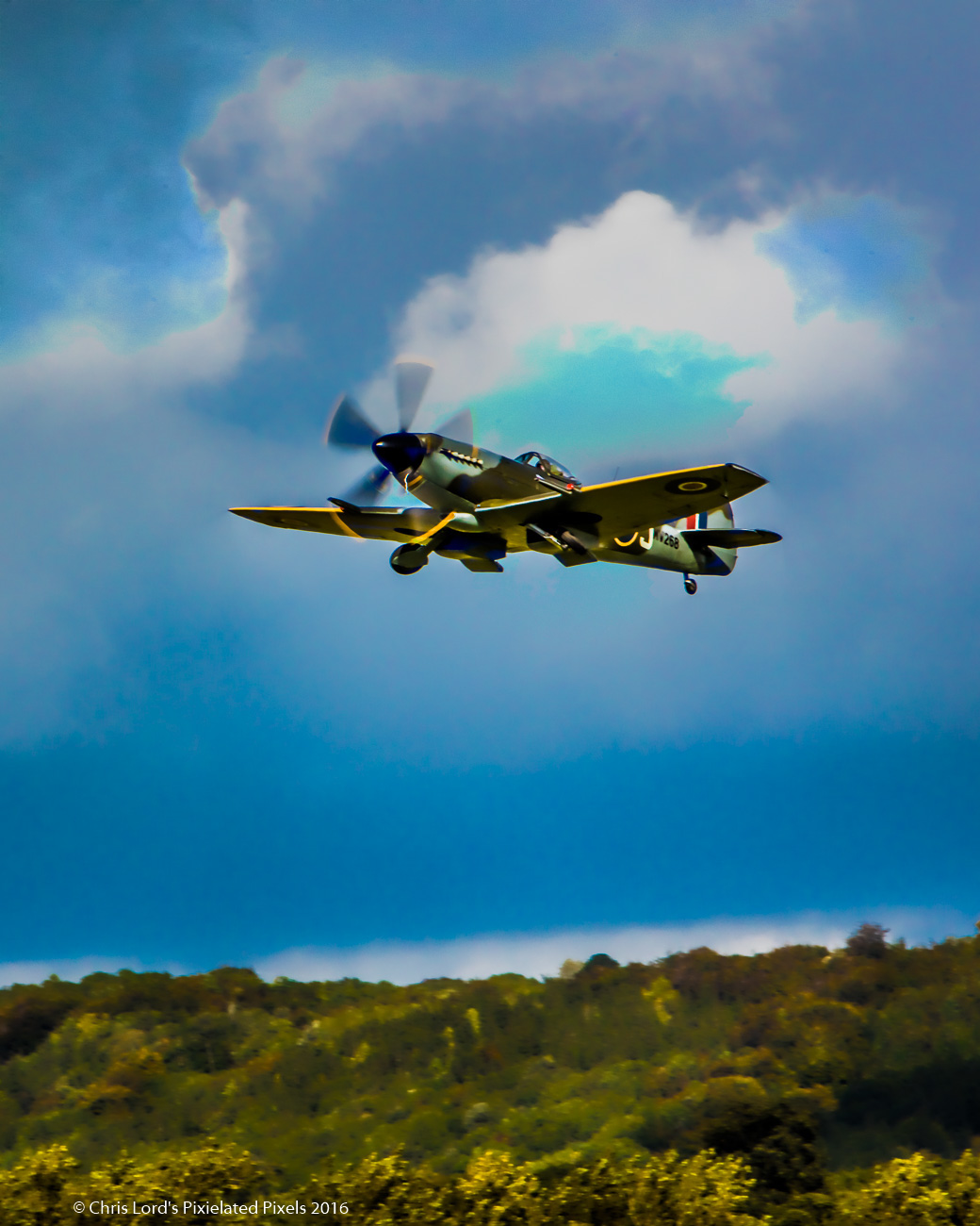 Adobe Portfolio aviation Aircraft airshows planes Photo Manipulation  chris lord pixielated pixels