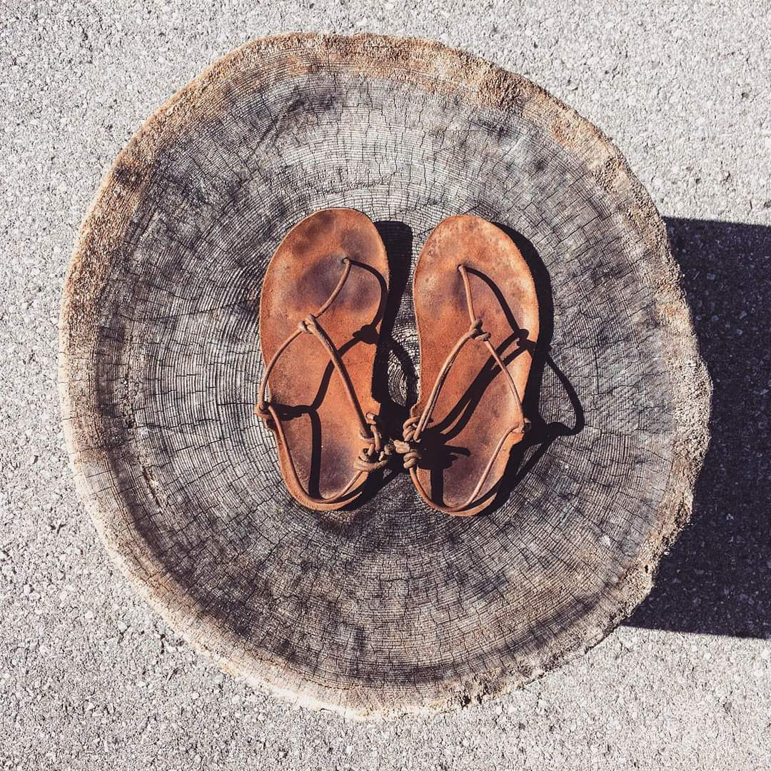 barefoot celokožené boty celokožené sandále masáž chodidel ruční výroba obuvi zdravá chůze
