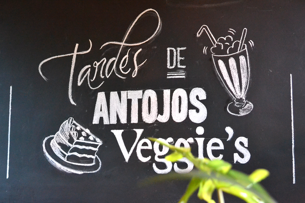 Mural tipografia lettering Food 