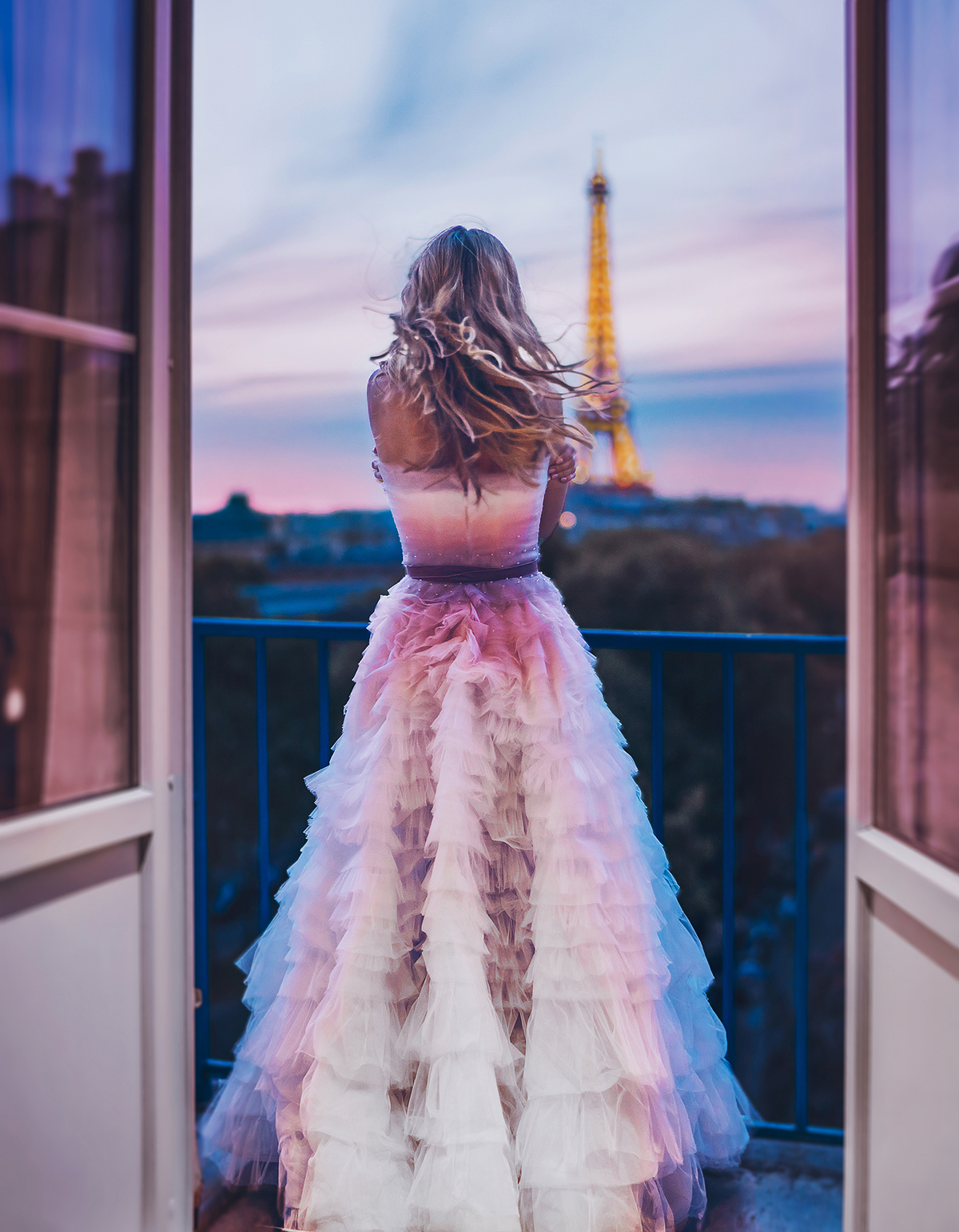 Paris Magic   Photography  balloons DEERS dresses
