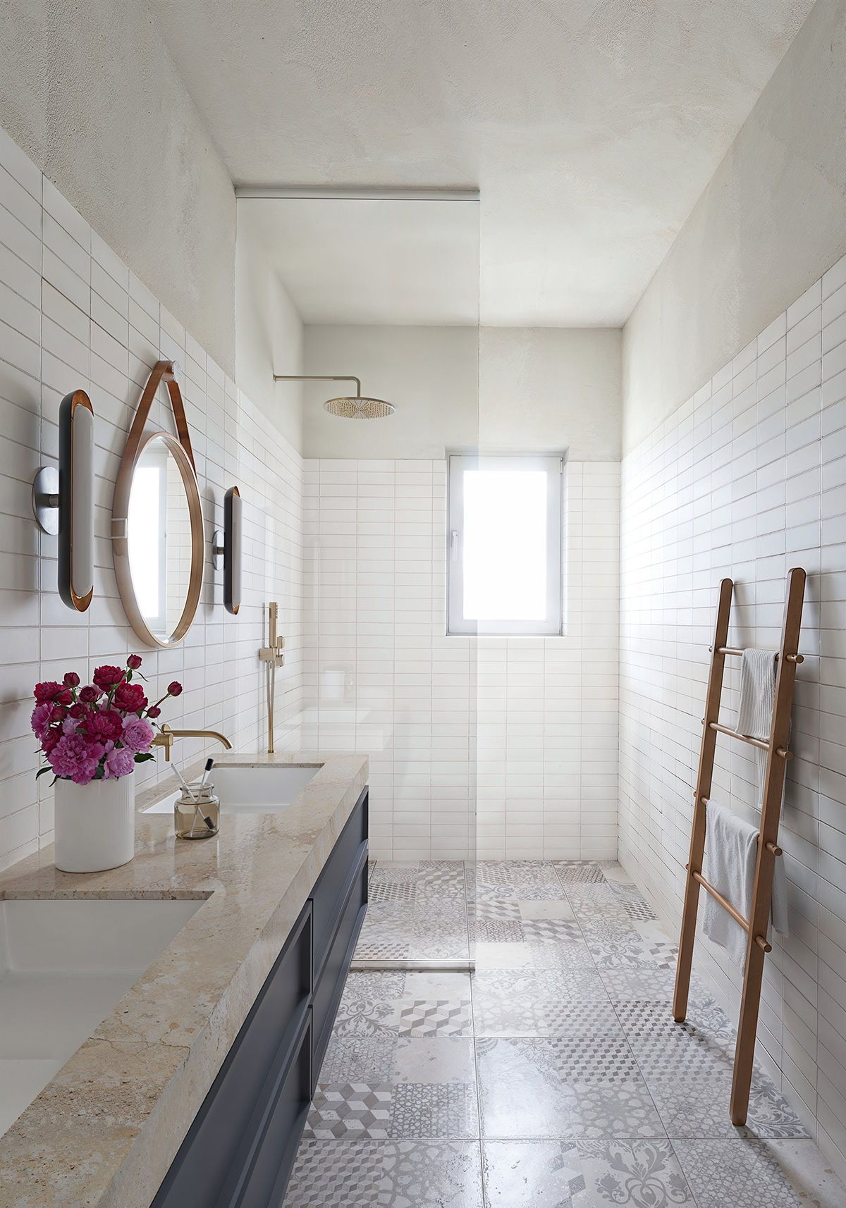 bathroom bathroom design bathroom interior Interior берлин 3D rendering 3ds max visualization white tiles