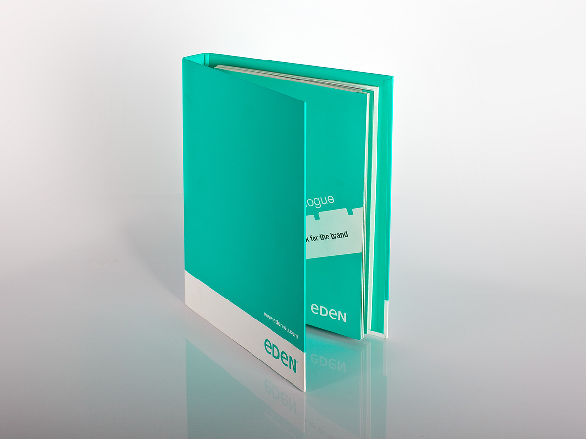 Catalogue annual report book Collection set examples