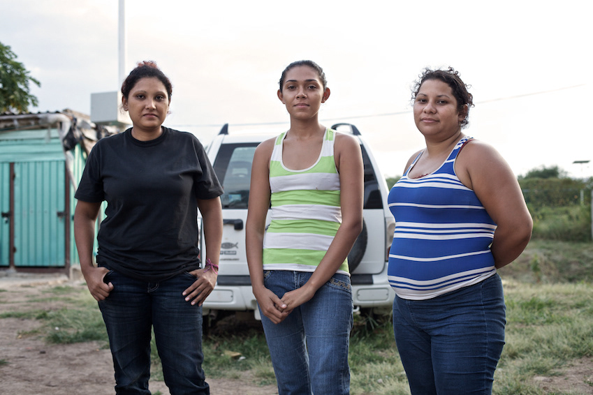 Zoe Vincenti mexico Ixtepec  Hermanos en el camino migrantes    migranti migrants reportage