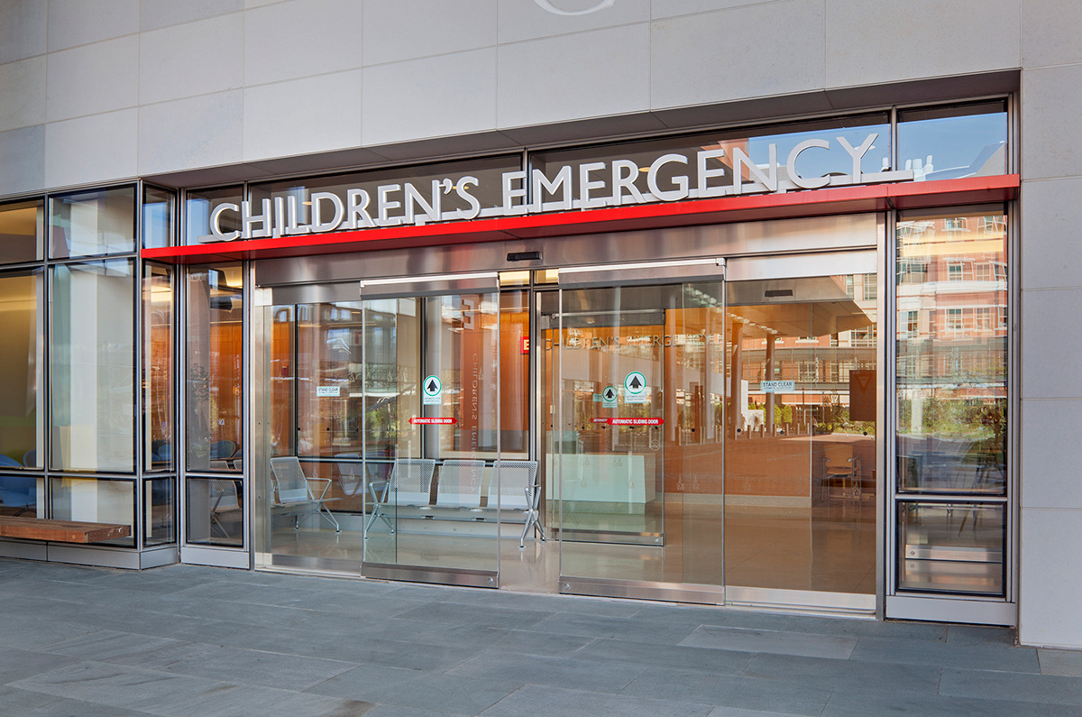 hospital Baltimore maryland medical center clinic emergency wayfinding Signage childrens hospital healthcare