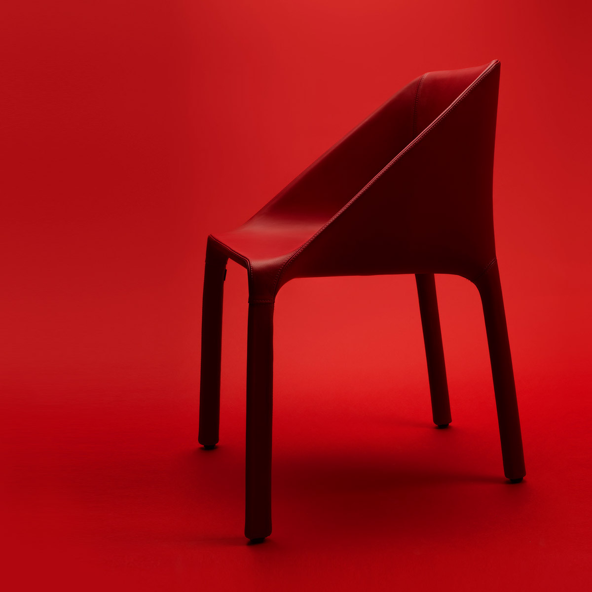 Adobe Portfolio poliform manta Upholstered chair Rodrigo Torres design Leather Chair
