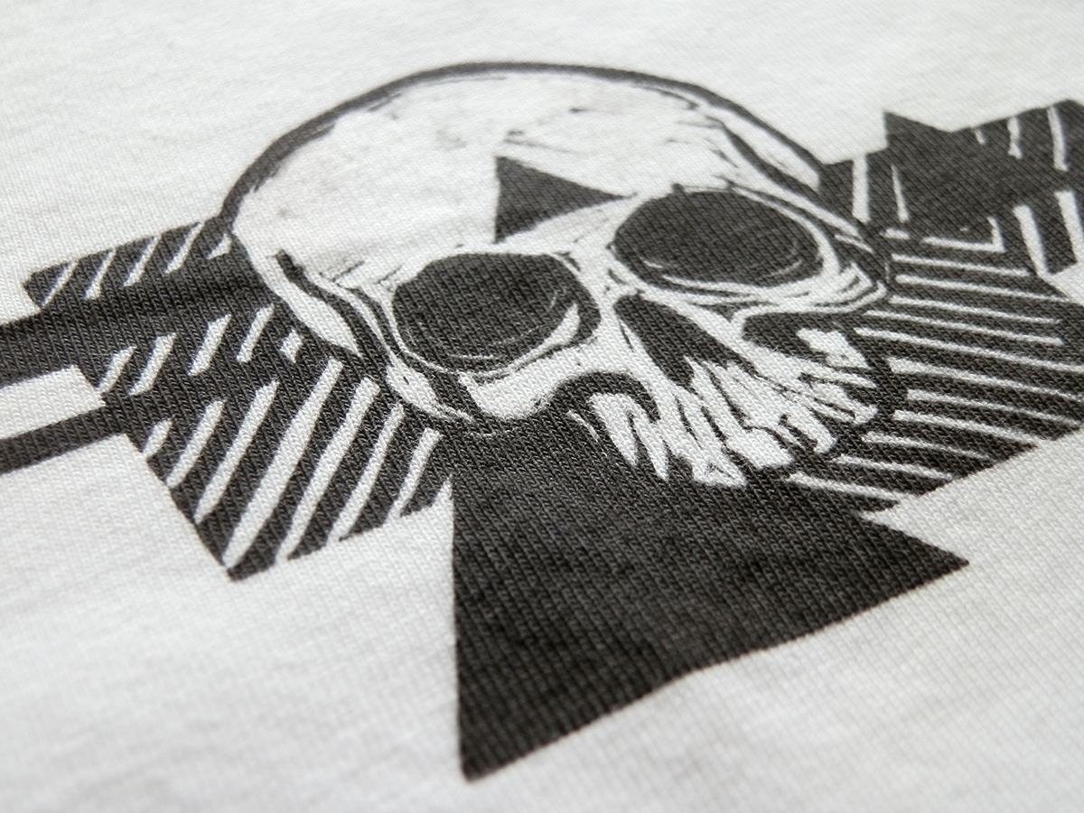 linocut block print print t-shirt textile graphic art experiment printmaking linoleum