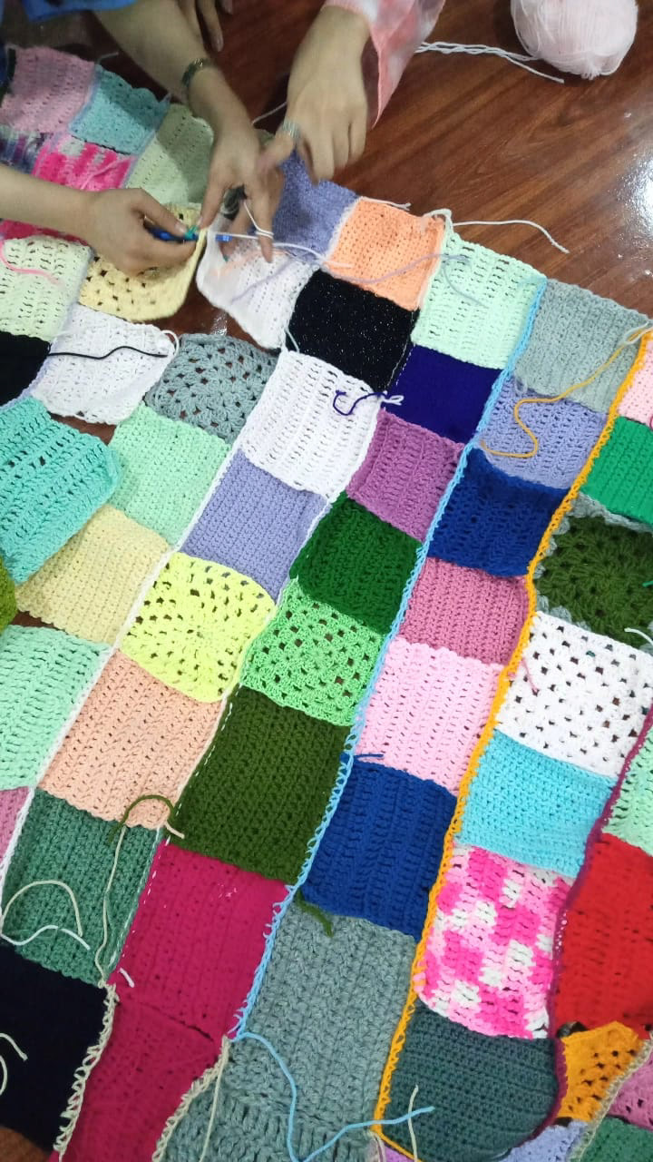 crochet crocheting design textile textile design  surface fabric pattern design  floral