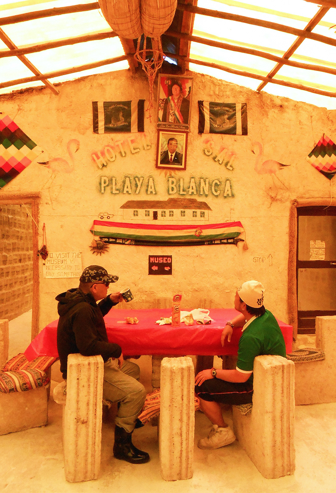 bolivia La Paz Coroico Sorata Evo Morales  Uyuni Salar isla del sol